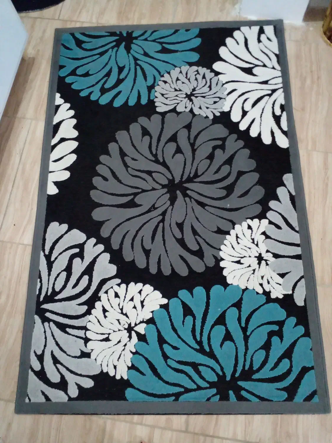 دوعدد گلیم کاملا سالم|گلیم، جاجیم، گبه|لنگرود, |دیوار