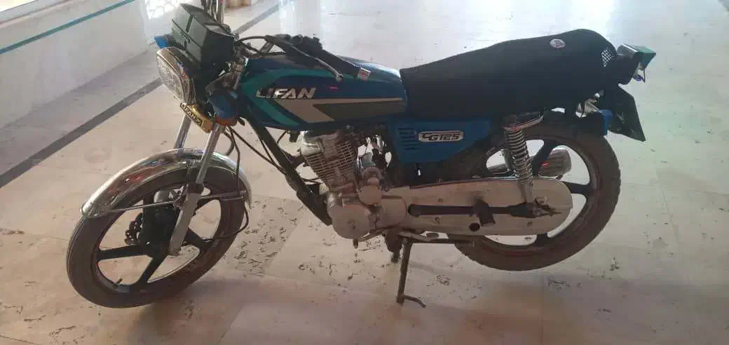 موتورفروشی ۲۰۰سی سی مدل۱۴۰۱|موتورسیکلت|دلیجان, |دیوار