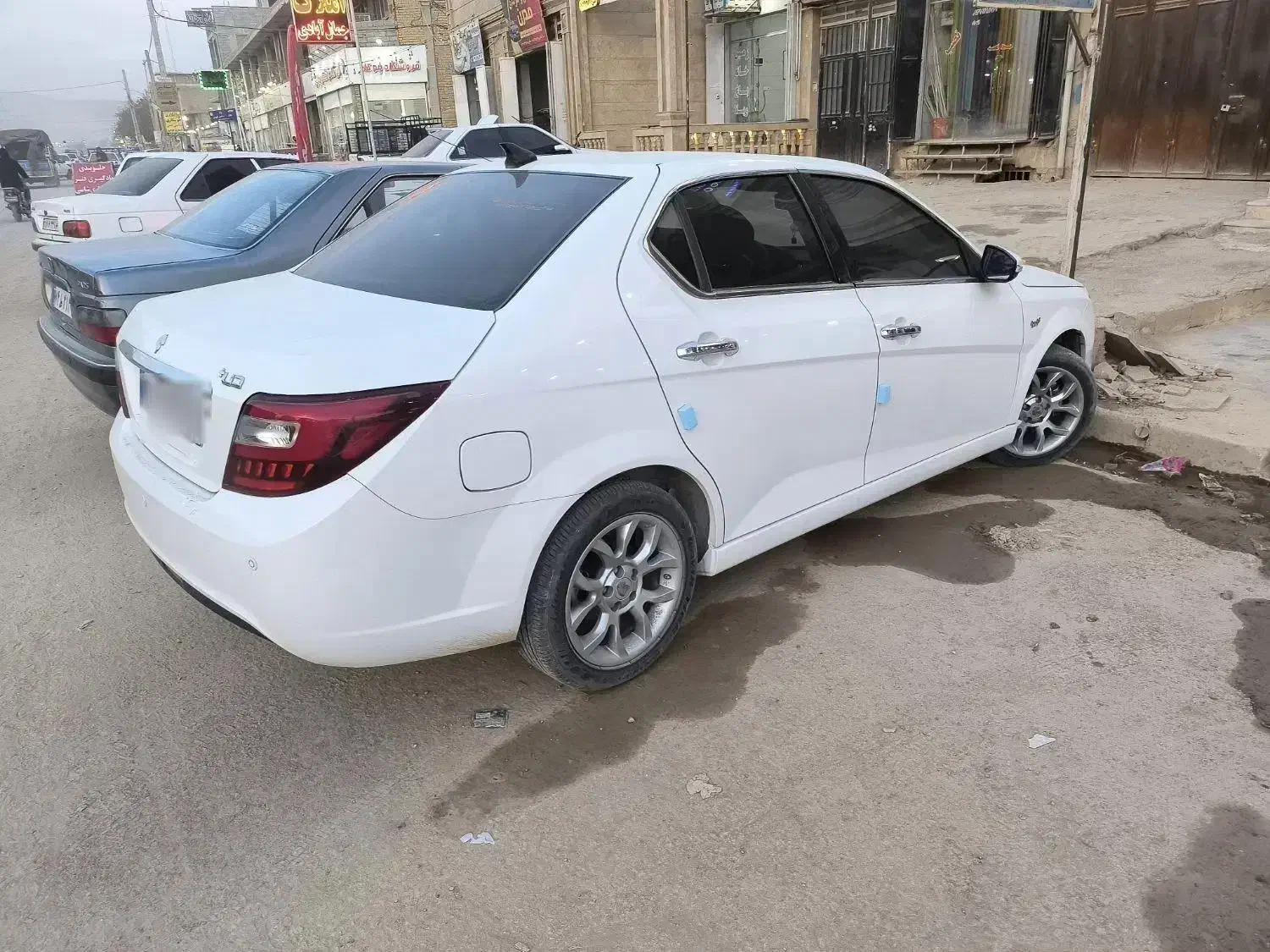 دنا پلاس توربو شارژر اتوماتیک مدل 1403|خودرو سواری و وانت|شیراز, کرونی(خاتونک)|دیوار