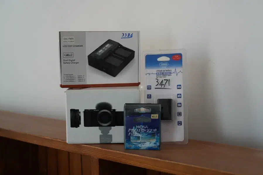 دوربین sony zve10|دوربین عکاسی و فیلم‌برداری|کرمان, |دیوار