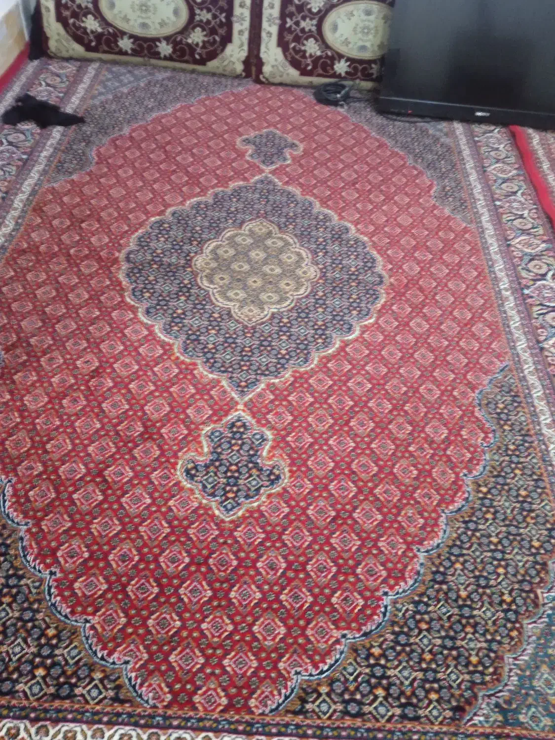 قالی دو در سه|فرش|دهگلان, |دیوار