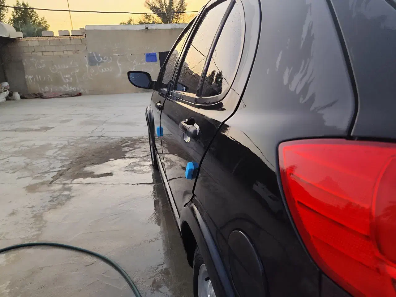 کوئیک r مشکی قرمز مدل ۱۴۰۱|خودرو سواری و وانت|اهواز, منبع اب|دیوار