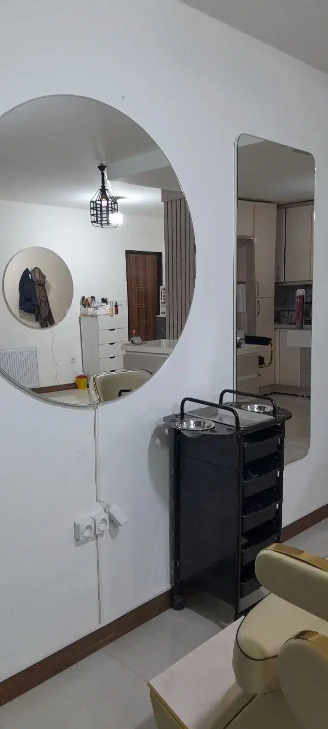 ۴عدد اینه  نور دار|آرایشگاه و سالن‌های زیبایی|گلبهار, شهر جدید گلبهار|دیوار