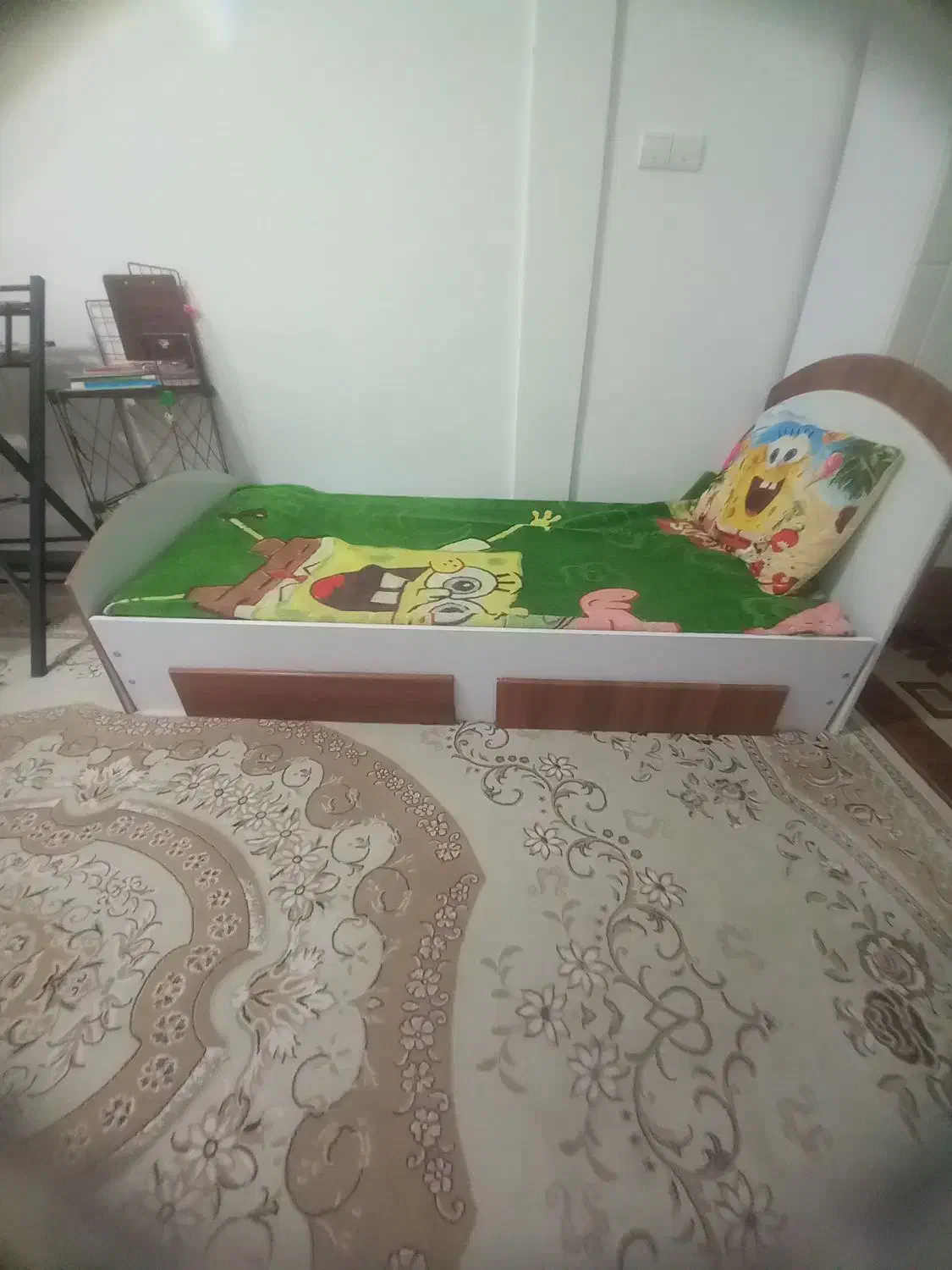 فروش تخت همراه با تشک|تخت و سرویس خواب|قروه, |دیوار