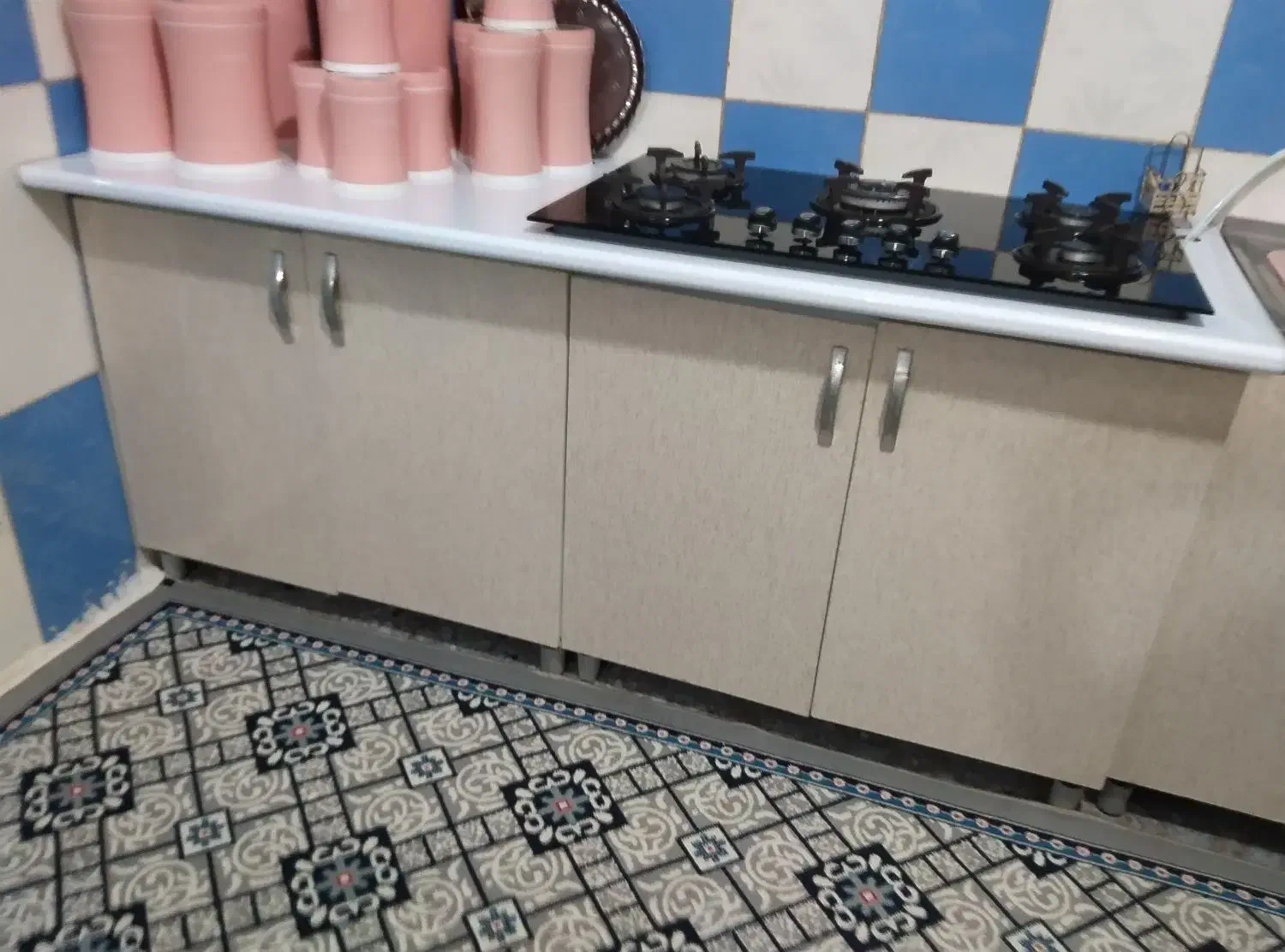 کابینت فلزی|مصالح و تجهیزات ساختمان|پائین جام, |دیوار