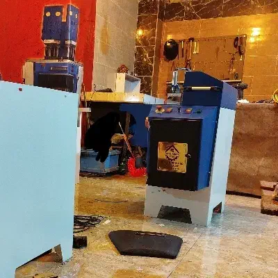 دستگاه جوش و برش دو منظوره یو پی وی سی|ماشین‌آلات صنعتی|باقرشهر, |دیوار