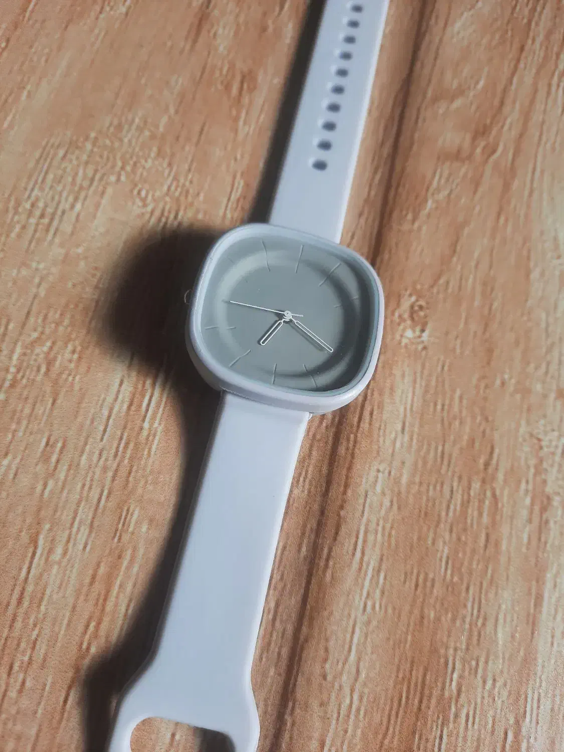 ساعت زنانه|ساعت|نجف‌آباد, فاز ۳ شهرک آزادگان|دیوار