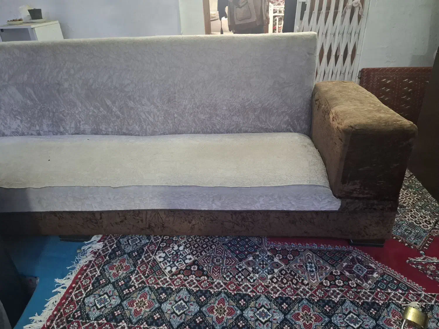 مبل|مبلمان خانگی و میز عسلی|کلاچای, |دیوار