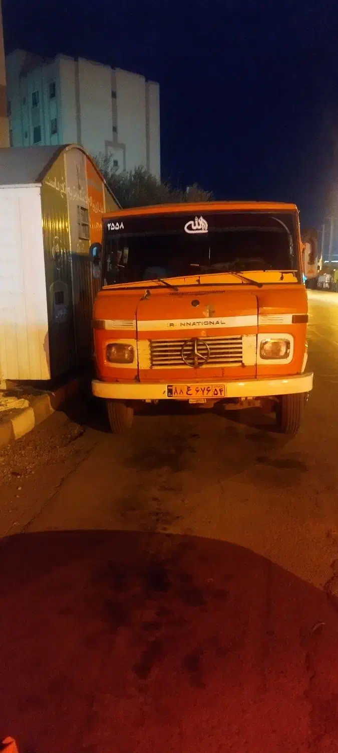 مینی بوس دربستی و سرویس|خدمات حمل و نقل|یزد, |دیوار