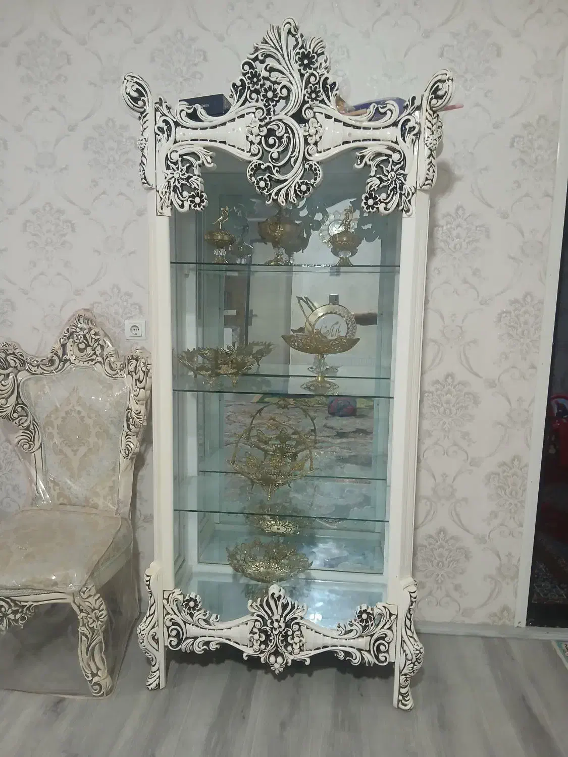 بوفه تمیز|بوفه، ویترین، کنسول|شوط, |دیوار