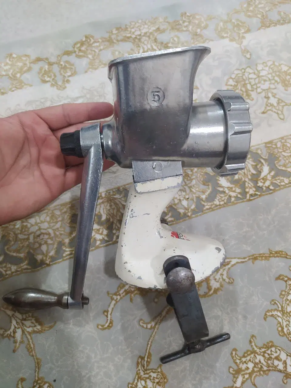 چرخ گوشت دستی شماره 5ساخت رمانی|کلکسیون اشیاء عتیقه|تهران, ایوانک|دیوار