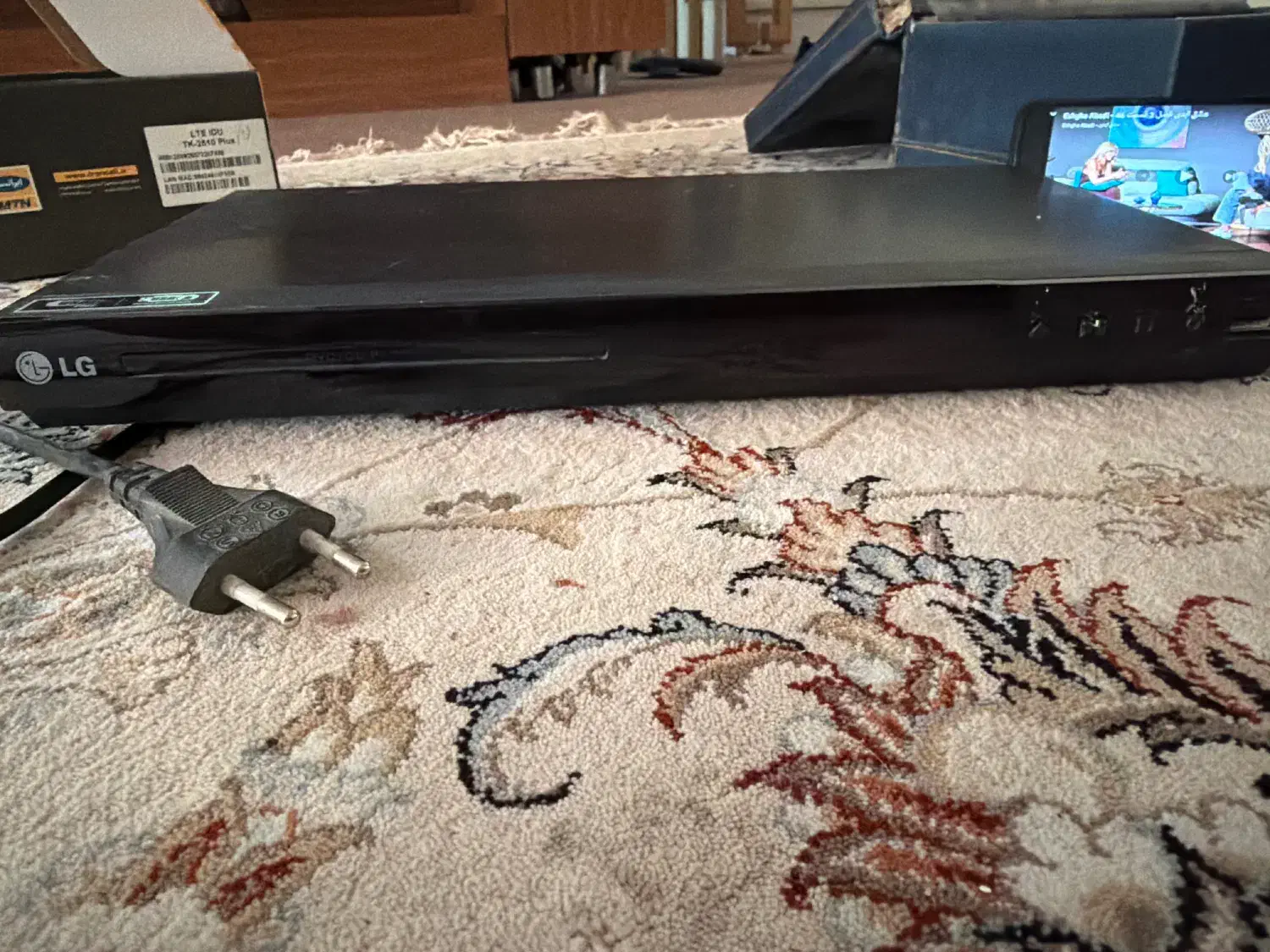 دی وی دی پلیر فلش خور|پخشکننده DVD و ویدیو|اصفهان, فرهنگیان|دیوار