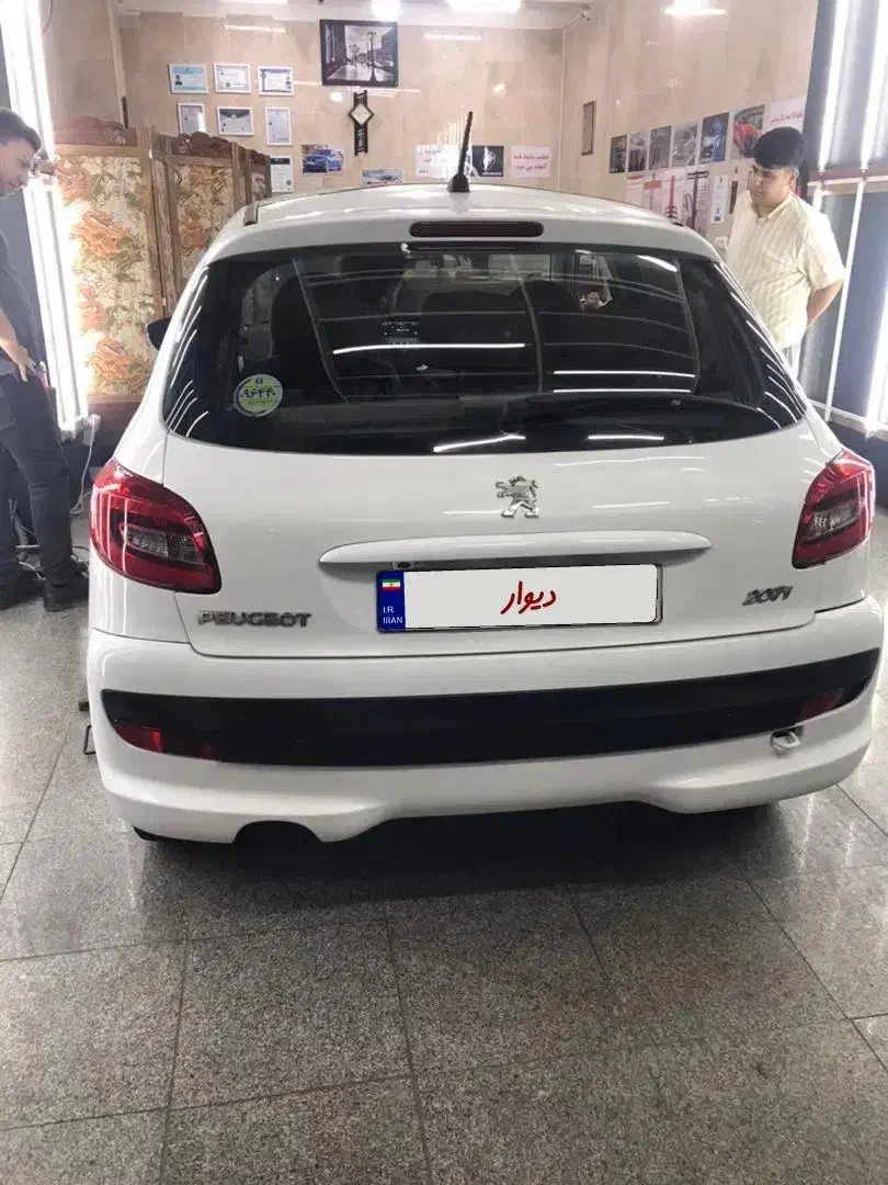 پژو ۲۰۷ مدل ۱۴۰۰ سقف پانا|خودرو سواری و وانت|آستانه اشرفیه, |دیوار