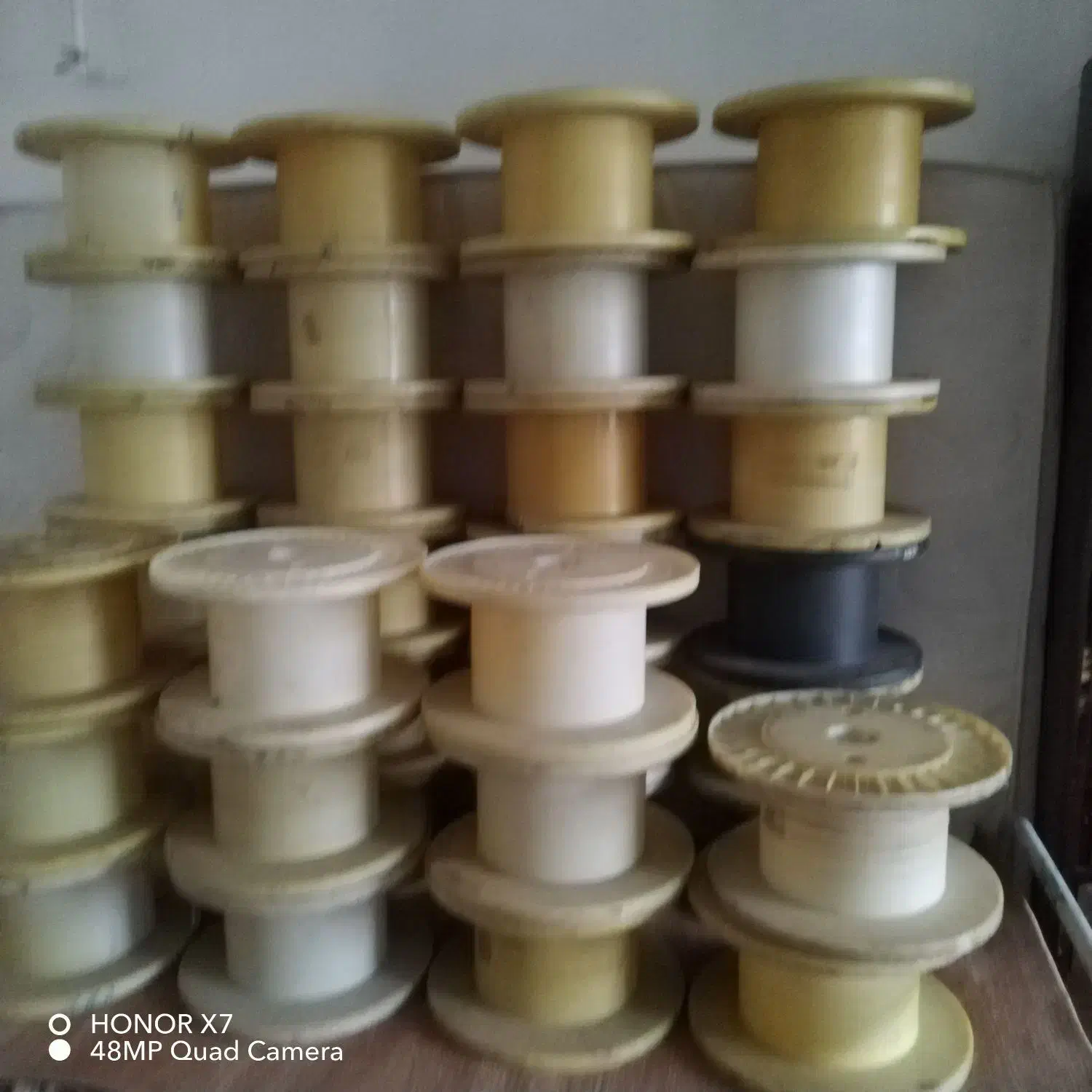 قر قره|ابزارآلات|کازرون, |دیوار