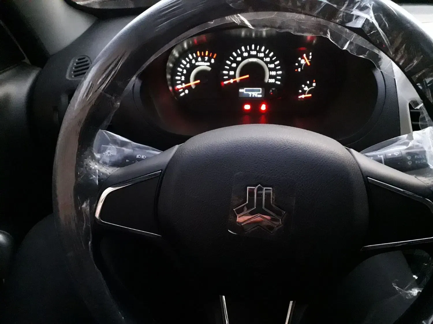 ساینا اس دوگانه ۴۰۳ صفر|خودرو سواری و وانت|اصفهان, خوراسگان|دیوار