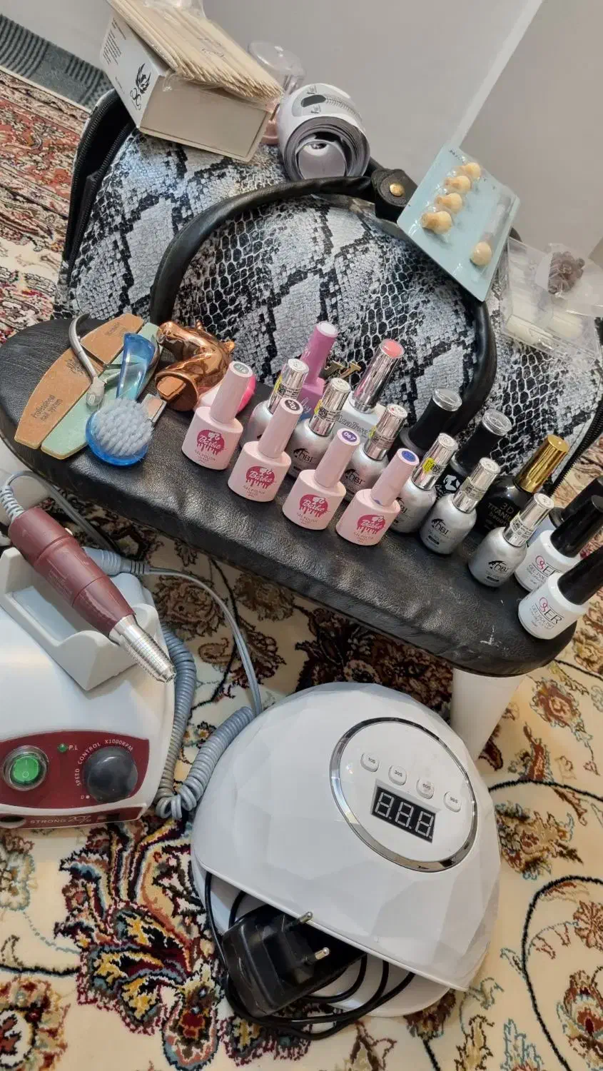 وسایل کاشت ناخن نو|آرایشی، بهداشتی، درمانی|شازند, |دیوار