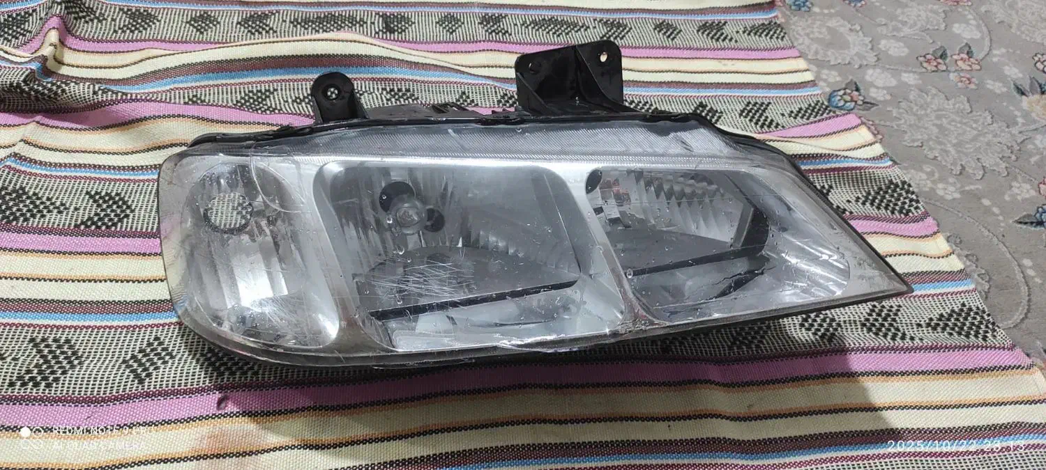 چراغ جلو پرشیا سمت چپ|قطعات یدکی و لوازم جانبی|محمدیه-قزوین, |دیوار