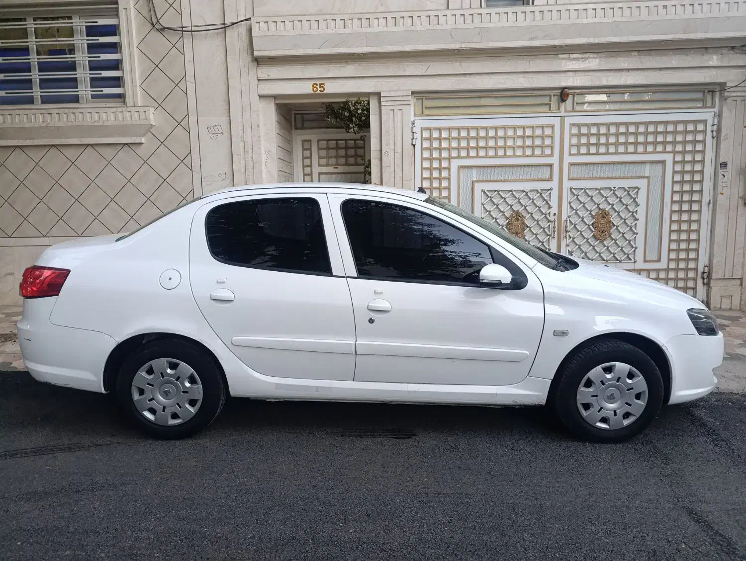 رانا پلاس کم کارکرد مدل 1401|خودرو سواری و وانت|خرمآباد, |دیوار