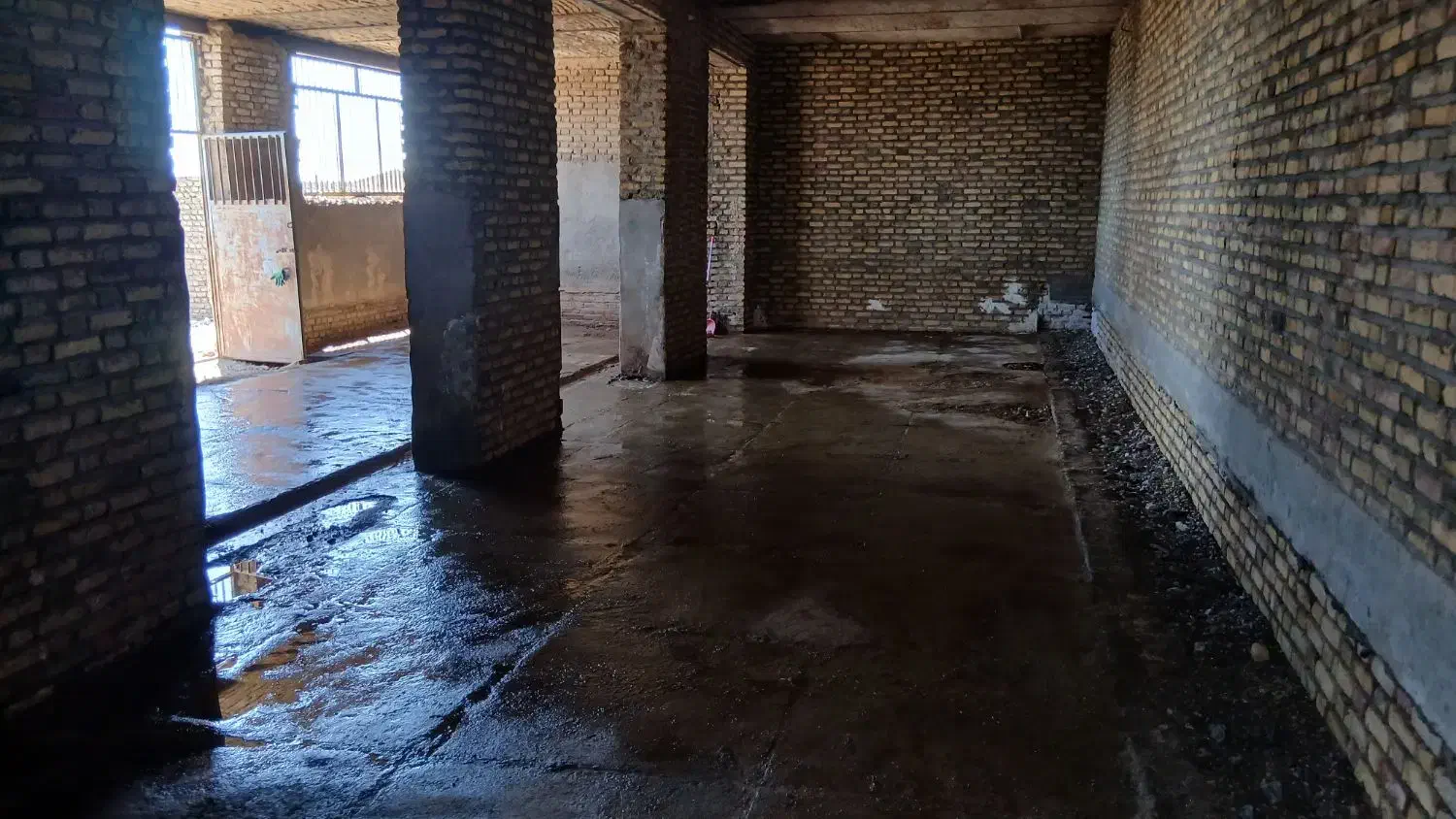 زمین و سالن فروشی ۸ کیلومتری سبزوار|فروش دفتر صنعتی، کشاورزی، تجاری|سبزوار, قصبه غربی|دیوار