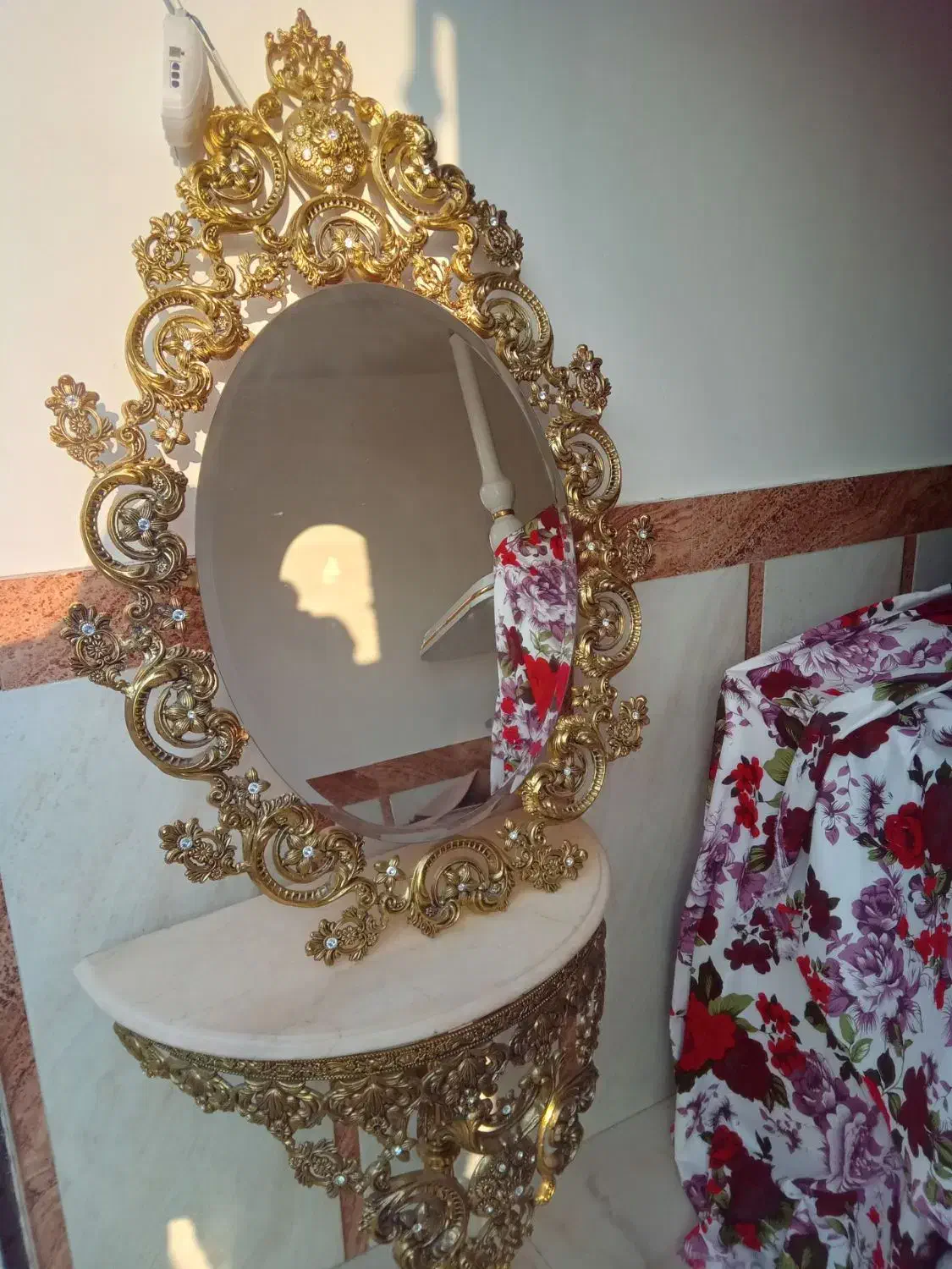 آینه شمدان|آینه|میاندوآب, |دیوار