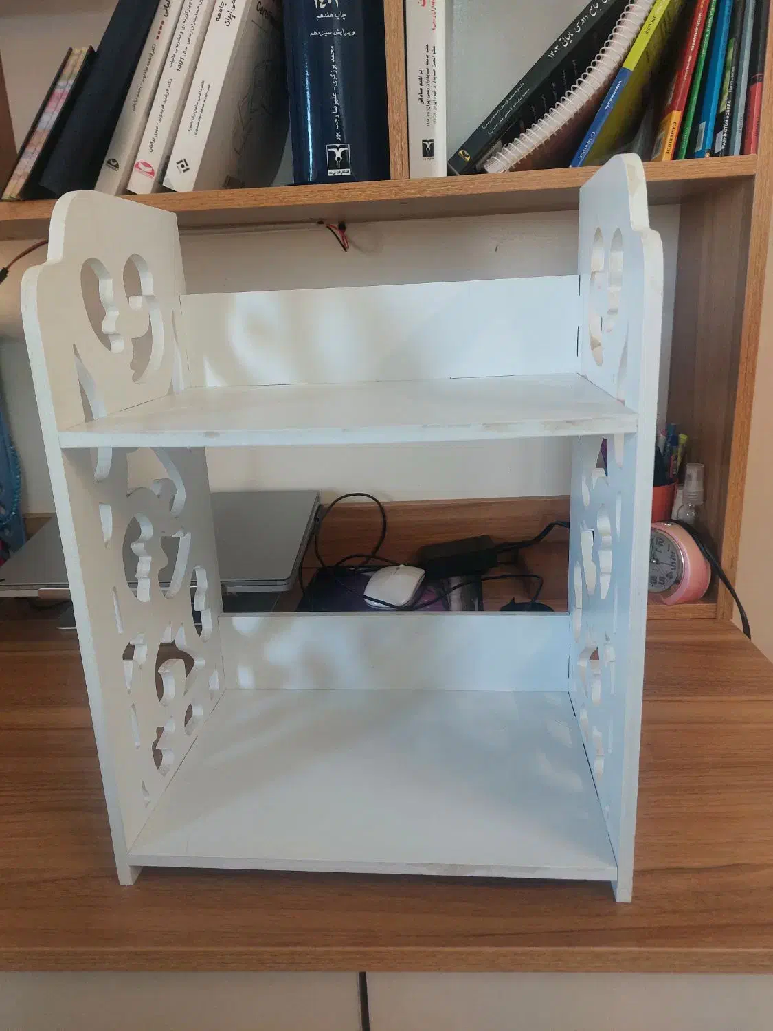 صندلی مدیریت، جلو مبلی سالم و لوازم التحریر|دفتر کار|قم, عمار یاسر|دیوار