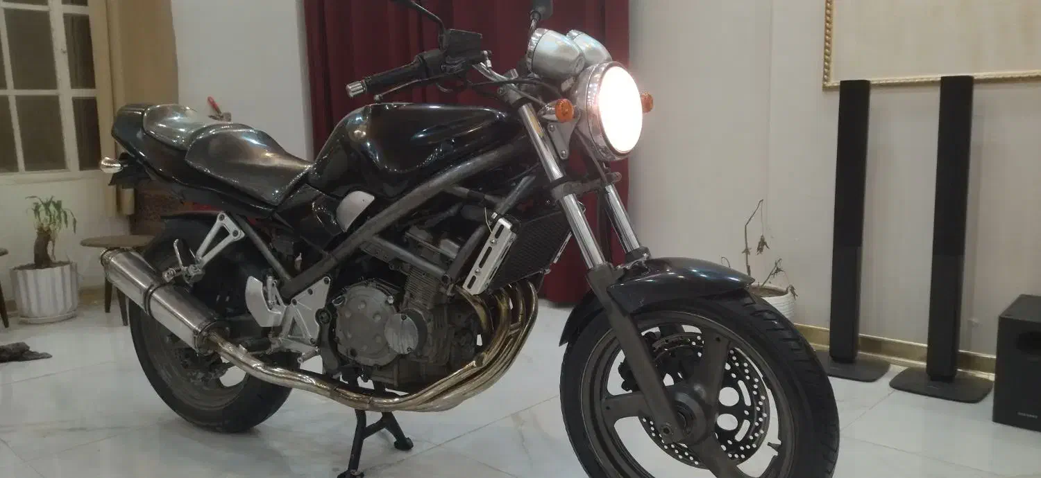 سوزوکی بندیت موتور سنگین چهار سیلندر|موتورسیکلت|اصفهان, سعادتآباد|دیوار