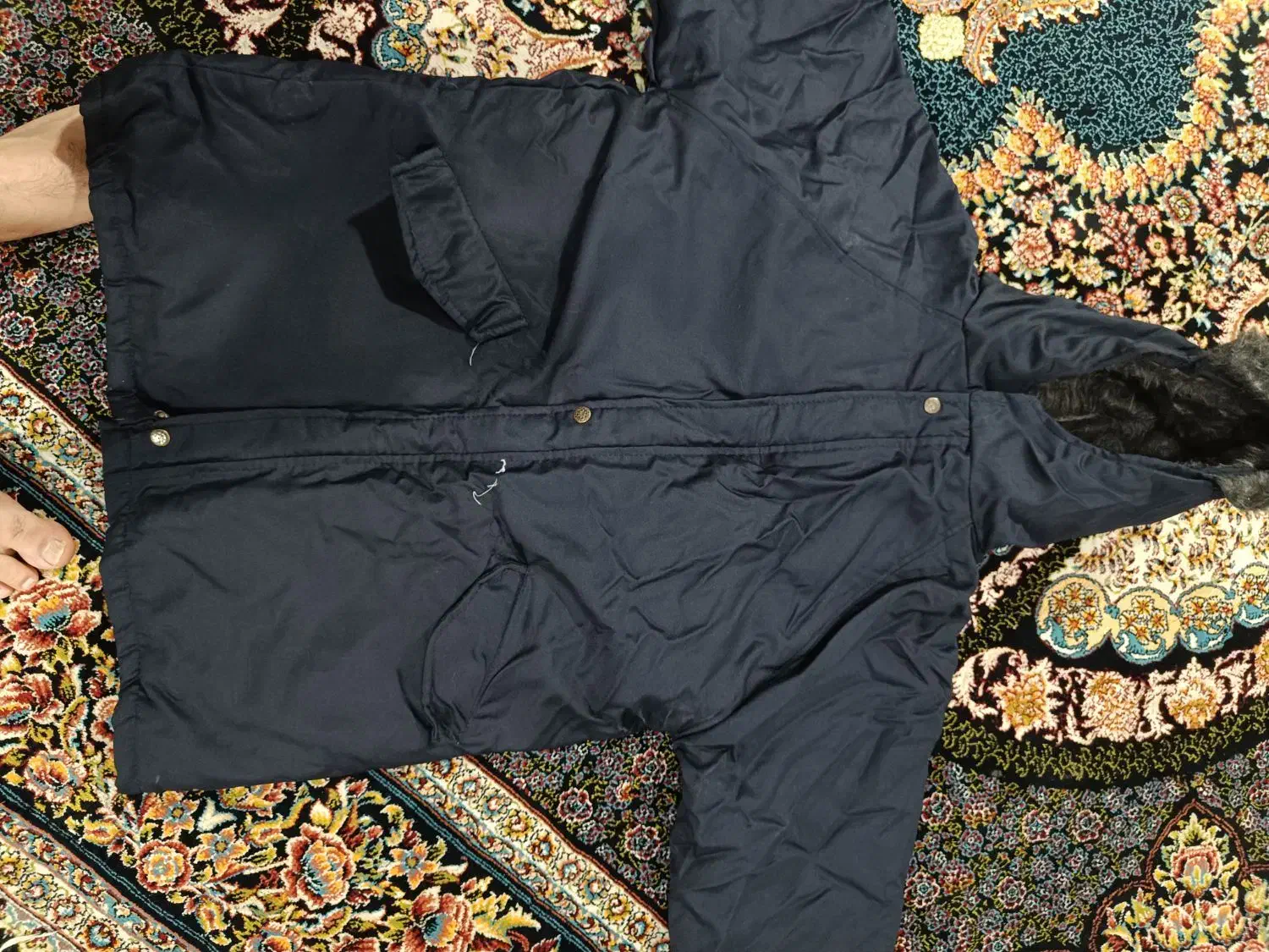 کاپیشن|لباس|مبارکه, |دیوار