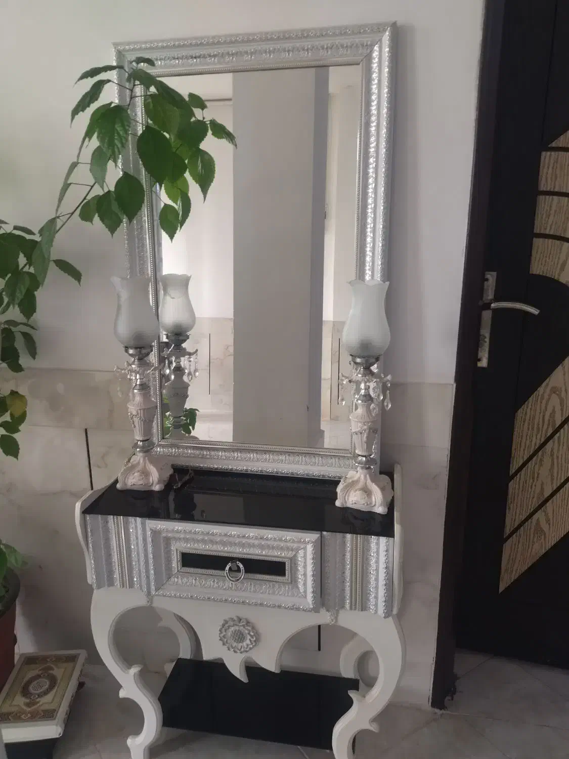 فروش آینه ومیز|بوفه، ویترین، کنسول|بروجن, |دیوار