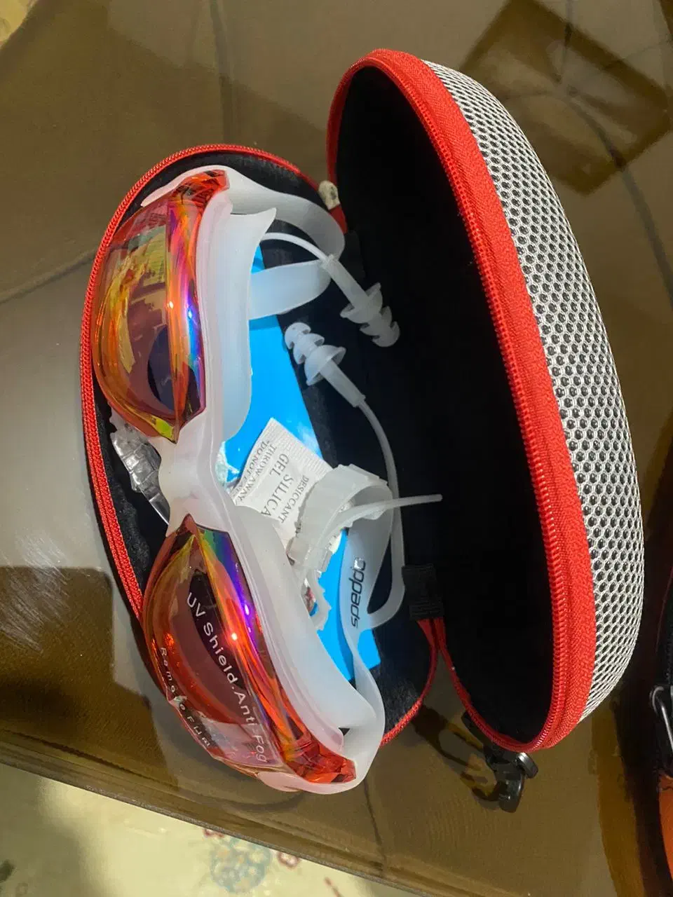 عینک استخری به همراه گوش گیر اکبند|غواصی و ورزشهای آبی|تهران, المهدی|دیوار