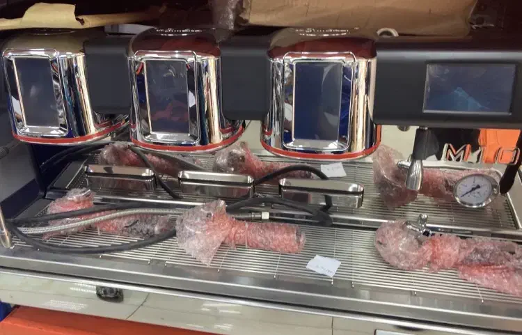 انواع اسپرسوساز ایتالیایی سنریمو وغیره|کافی‌شاپ و رستوران|همدان, |دیوار