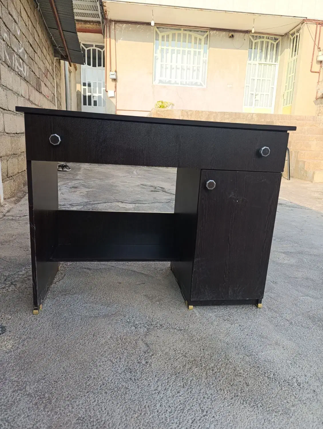 میز و صندلی|دفتر کار|خرم‌آباد, |دیوار