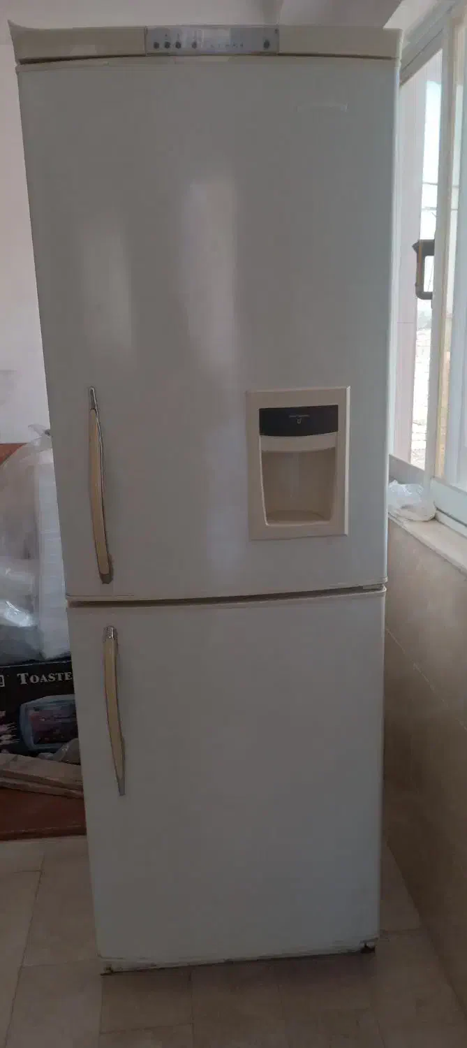 یخچال فریزر|یخچال و فریزر|خشکبیجار, |دیوار