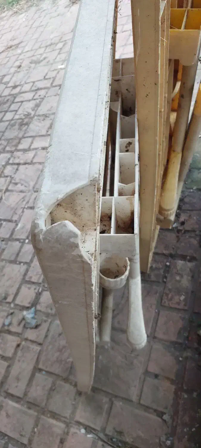 میز پلاستیکی|میز و صندلی غذاخوری|قائم‌شهر, |دیوار