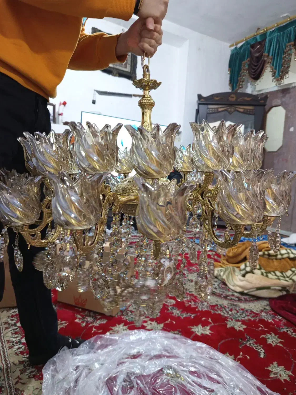 لوستر 30شعله 15شاخه تمام برنزی|لوستر و چراغ آویز|قدس, شهر‌قدس|دیوار