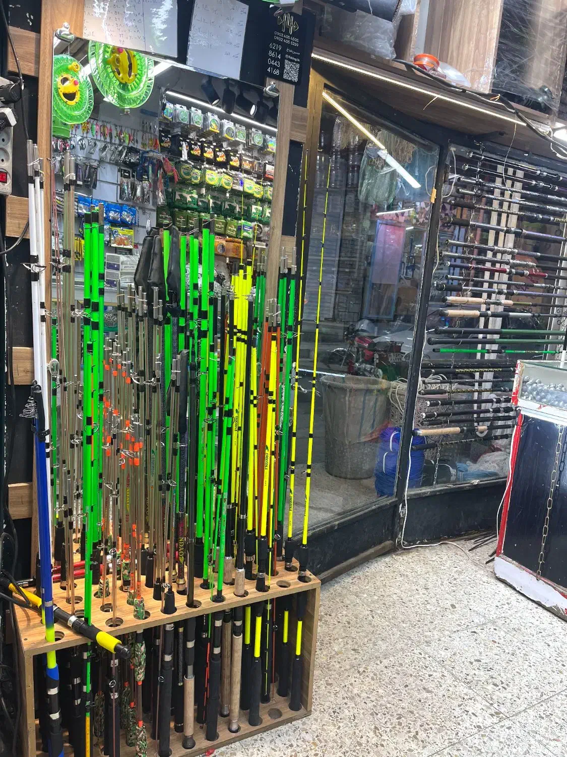 فروشگاه ماهگیری|ماهیگیری|اصفهان, نقش جهان|دیوار