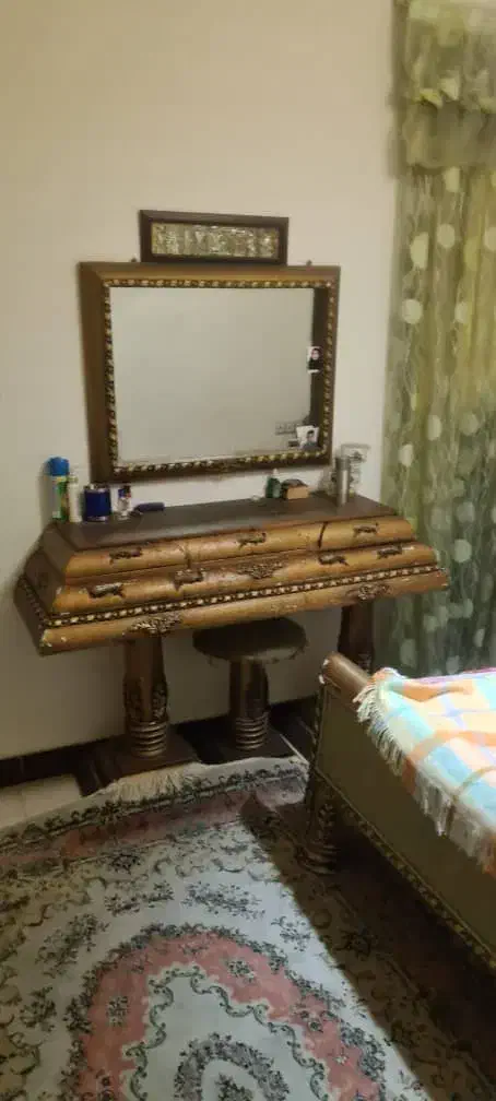 ست تخت و آینه کنسول|تخت و سرویس خواب|ساری, |دیوار