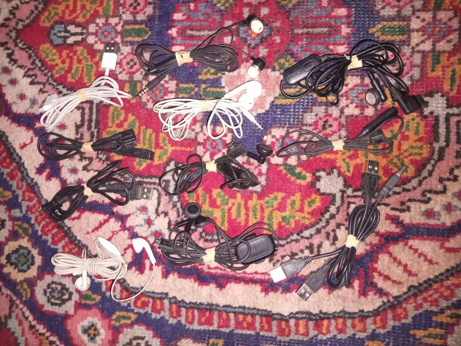 هندزفری ،شارژر، رابط|لوازم جانبی موبایل و تبلت|اردبیل, |دیوار