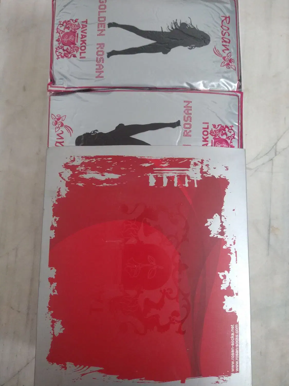 فروش تعدادی جوراب به صورت عمده|لباس|قائم‌شهر, |دیوار