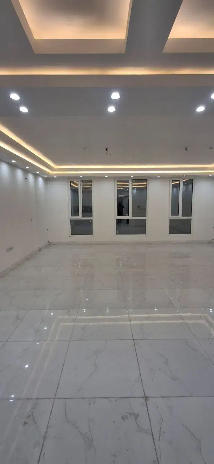 فروش آپارتمان نوساز/ تک واحدی  /بر خیابان فاطمی/|فروش آپارتمان|بروجرد, |دیوار