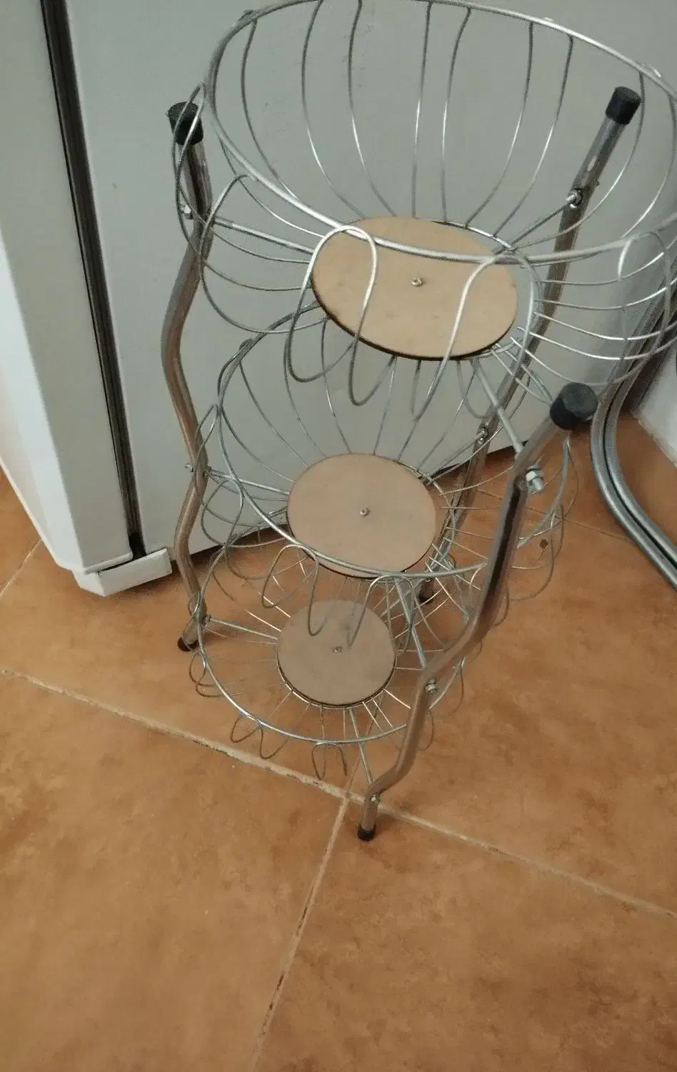 جا سبب زمینی و پیاز|ظروف نگهدارنده، پلاستیکی، یک‌بارمصرف|ری, ولی آباد|دیوار