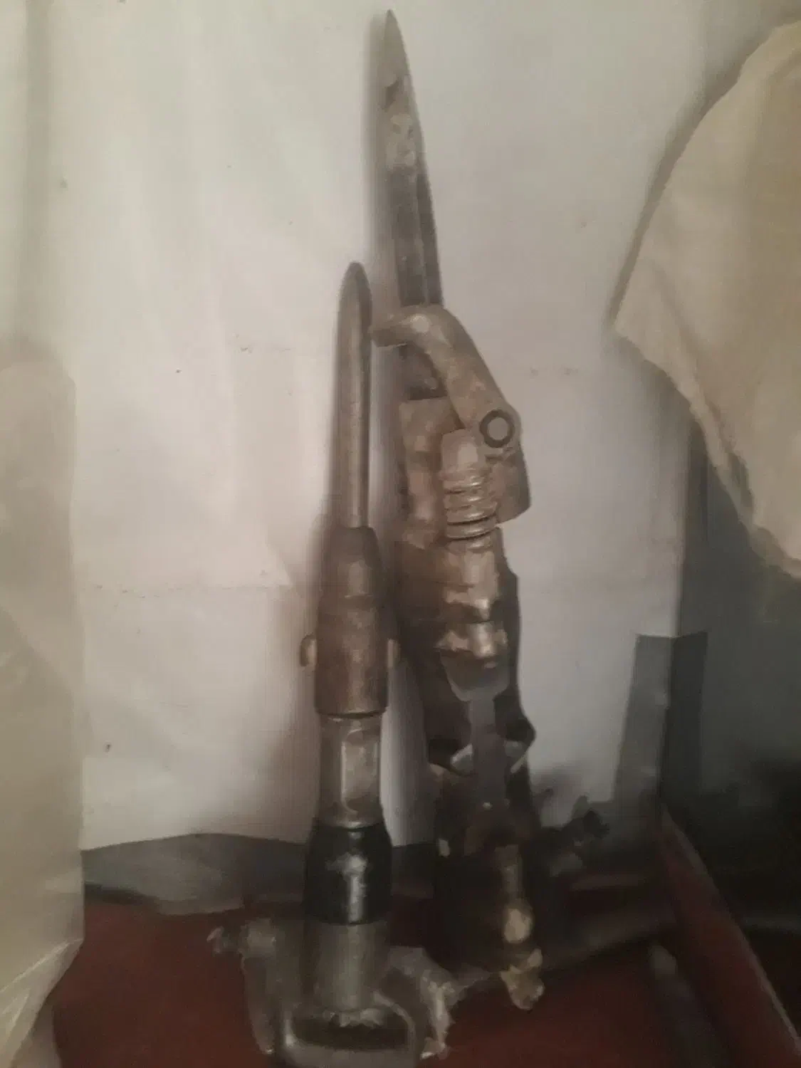 چکش بادی|ابزارآلات|ساوه, |دیوار