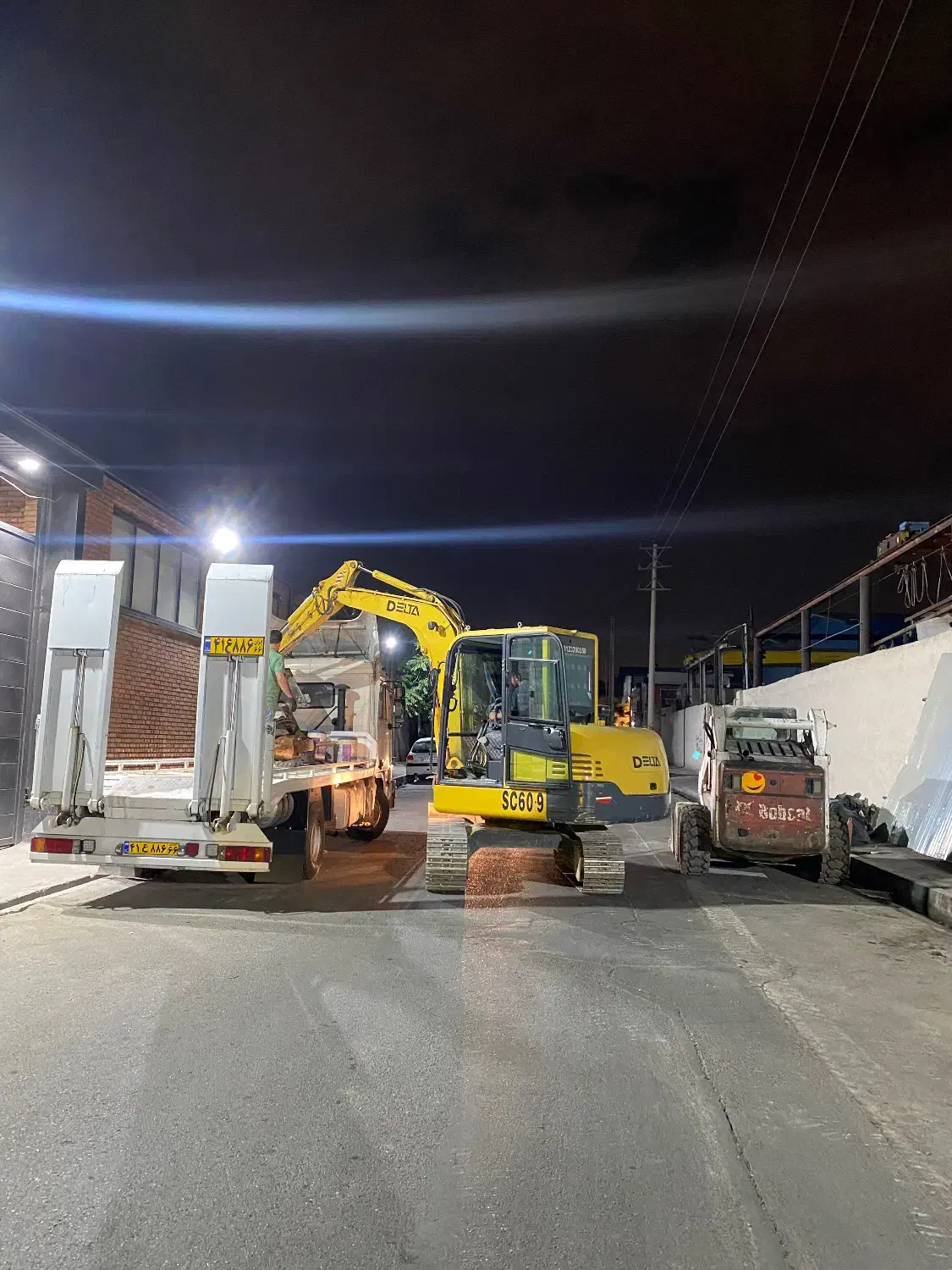 خاکبرداری بابکت و مینی بیل|خدمات حمل و نقل|تهران, سعادتآباد|دیوار