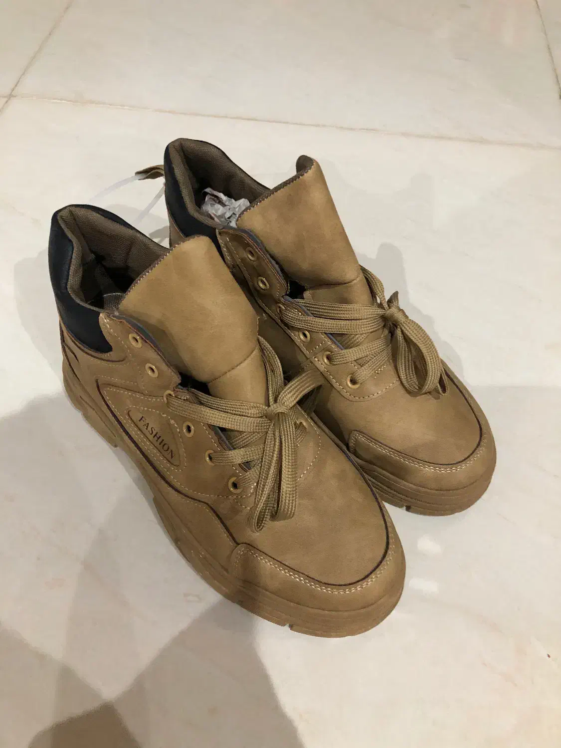 کفش کوهنوردی|کیف، کفش، کمربند|گرگان, |دیوار