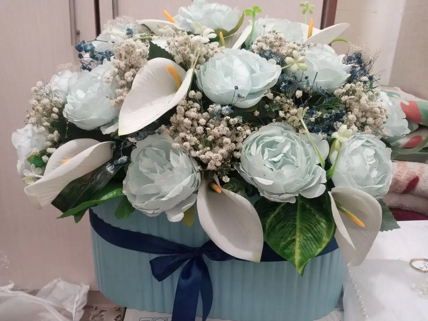 گل بله برون|گل مصنوعی|نظرآباد, نظرآباد|دیوار