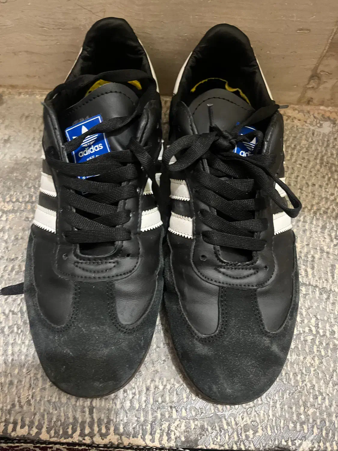 کفش سامبا اصل|کیف، کفش، کمربند|مراغه, |دیوار