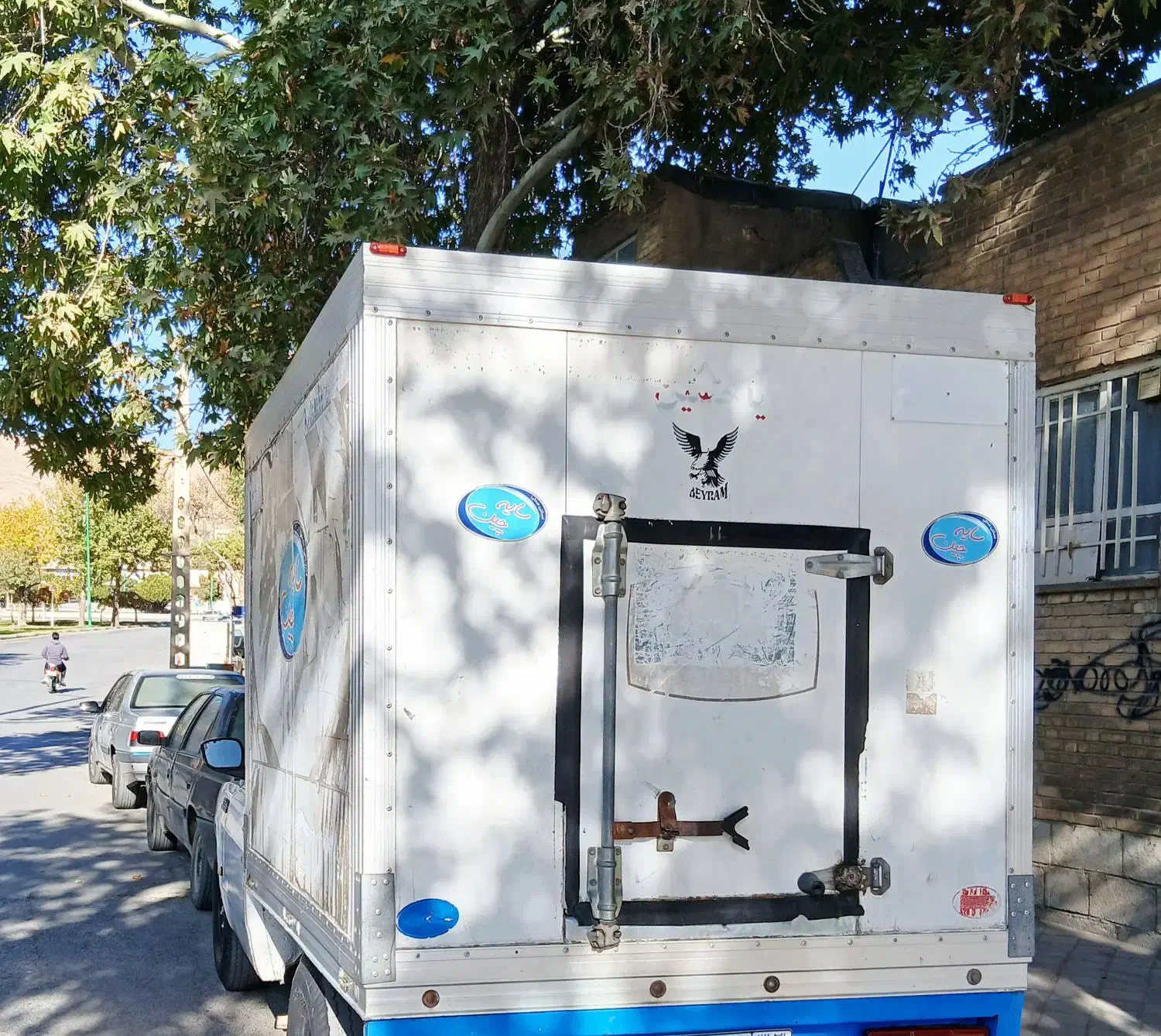 نیسان یخچالداربستنی زیرصفری|خودرو سواری و وانت|همدان, |دیوار