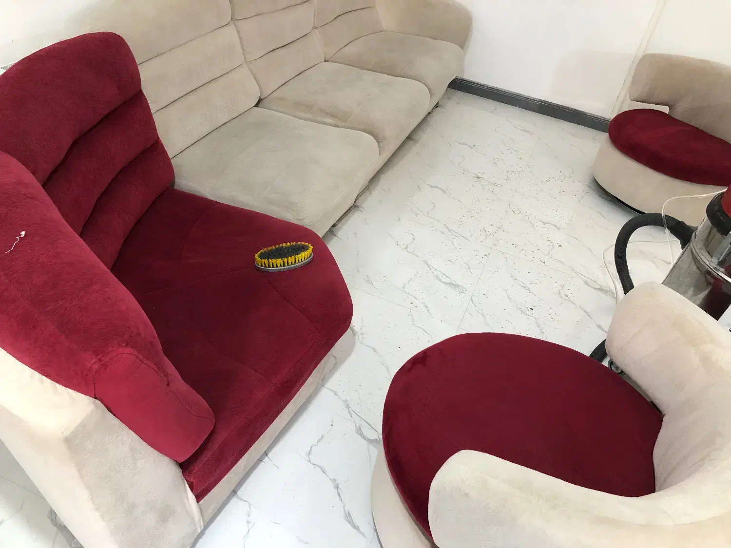 خشکشوی مبلمان و خوشخواب زمانی در محل|خدمات نظافت|چالوس, |دیوار