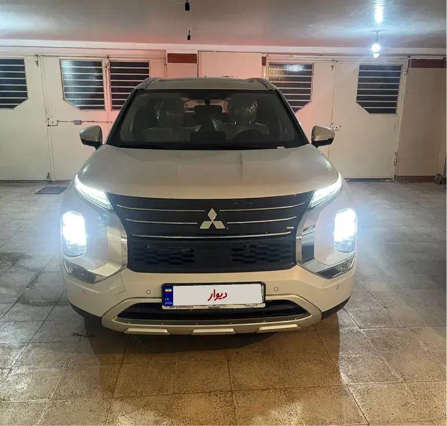 میتسوبیشی اوتلندر H line دو دیفرانسیل|خودرو سواری و وانت|تهران, جنت‌آباد شمالی|دیوار