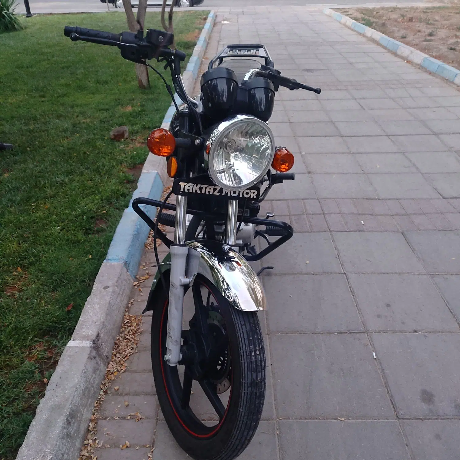 باکسر پیشرو 200|موتورسیکلت|مشهد, مقدم|دیوار