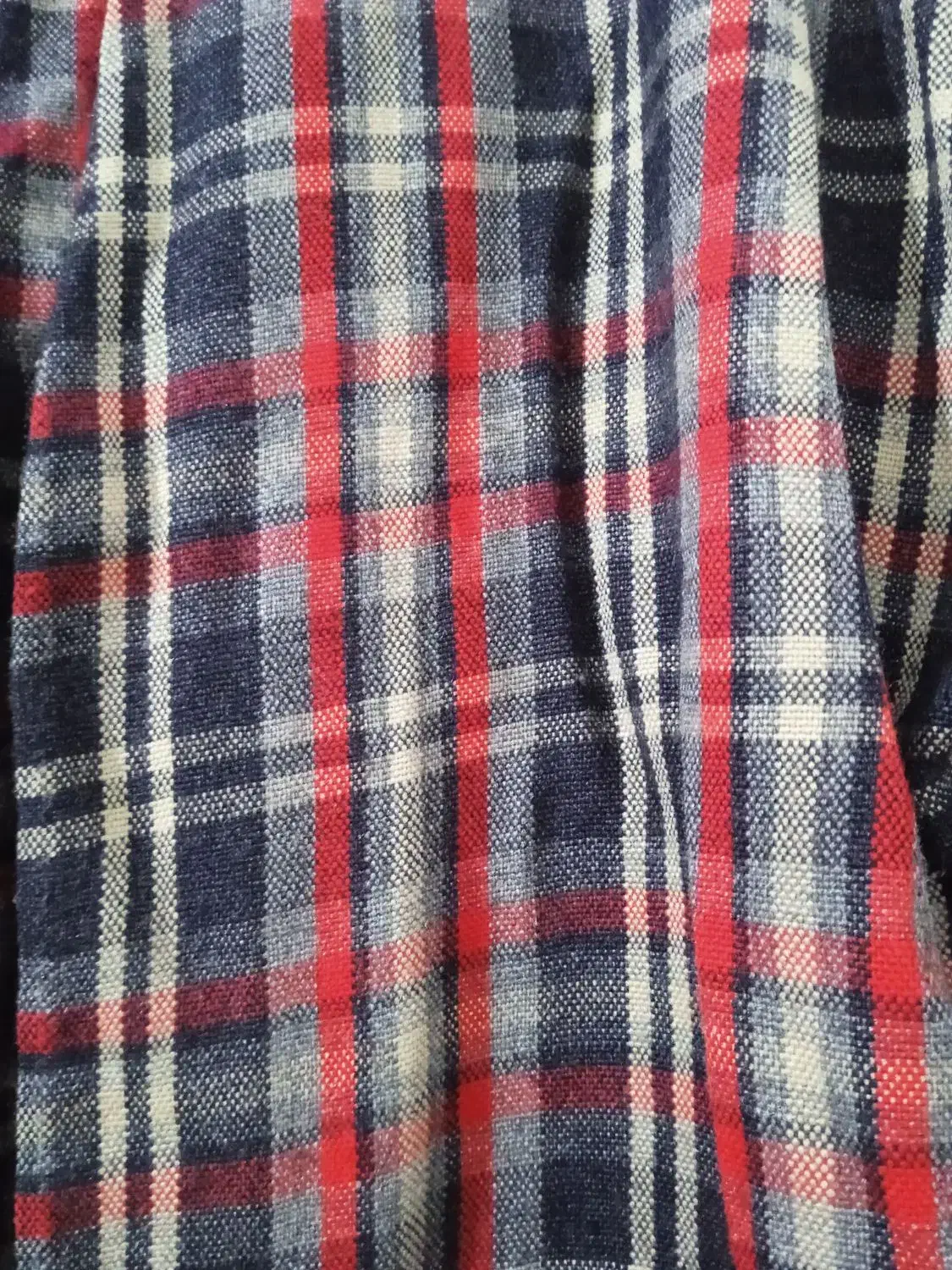 پالتو پاییزه|لباس|شاهین‌شهر, شهرک گلدیس|دیوار